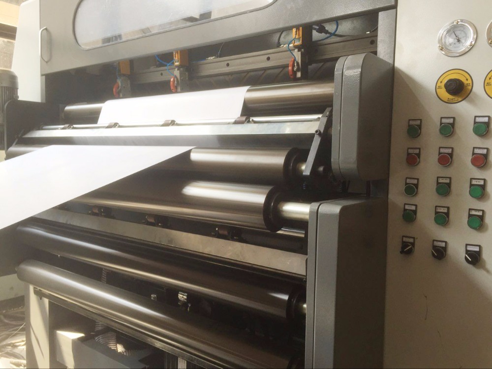 KS-M серии автоматический Servo Control высокоскоростной двойной роторный нож бумажные рулоны и листы режущий станок