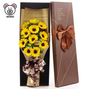 Hermosas Cajas de Ramos de Flores Artificiales de Dibujos Animados para Niños, Nuevo Regalo de San Valentín, Logotipo Personalizado, Ramo de Girasoles Artificiales Hecho a Mano - Product Image 1