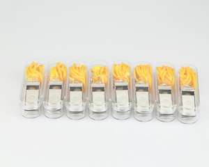 Fischietti all'ingrosso del metallo con il cordino, fischietti forti del <span class=keywords><strong>suono</strong></span> croccante grande per gli arbitri degli allenatori - Product Image 5