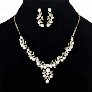earring necklace beautiful diamond and pearl jewelry set
