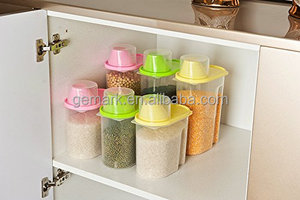 Contenedor Transparente de Plástico para Alimentos Secos, Organizador de Cereales con Taza Medidora y Boquilla Vertedora para Cocina y Despensa - Product Image 4