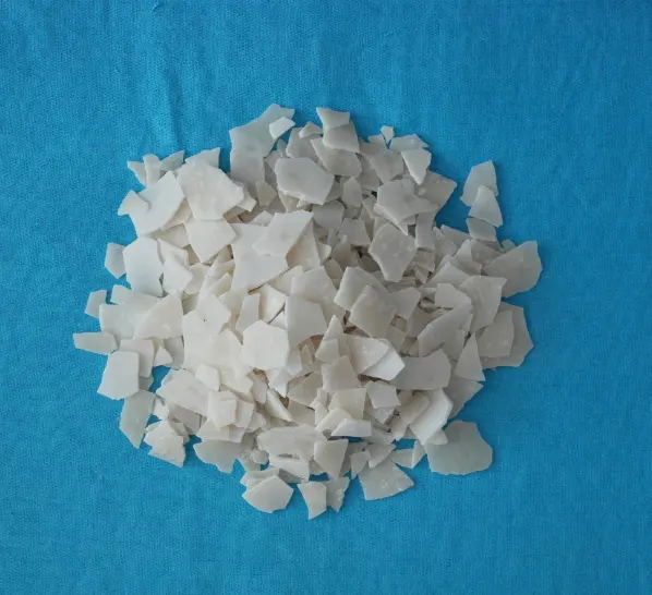 Gemischt mit Magnesium hydroxid-Magnesium chlorid wasserfrei/Hexa hydrat bildet ein hartes Material namens Sorel Zement mit hig