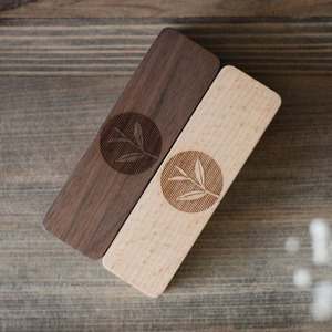 Scatola di <span class=keywords><strong>legno</strong></span> di lusso portatile creativa personalizzabile piccola scatola di imballaggio per tè <span class=keywords><strong>in</strong></span> bambù con scatola di imballaggio <span class=keywords><strong>in</strong></span> <span class=keywords><strong>legno</strong></span> con magnete - Product Image 4