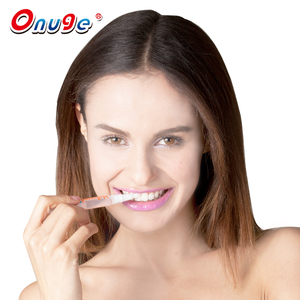 Plastic Shell Private Label Whitening Teeth  Tooth Whitening Charcoal Teeth Whitening Gel Dental Care Teeth Whitening Pen