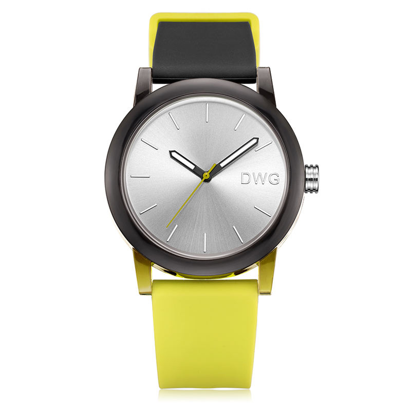 สีเขียวเงิน