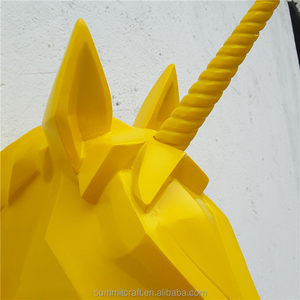 <span class=keywords><strong>Scultura</strong></span> da <span class=keywords><strong>Parete</strong></span> in Resina Personalizzata OEM, Arte Moderna con Testa di Unicorno Poligonale, Statua Originale da <span class=keywords><strong>Parete</strong></span> - Product Image 3