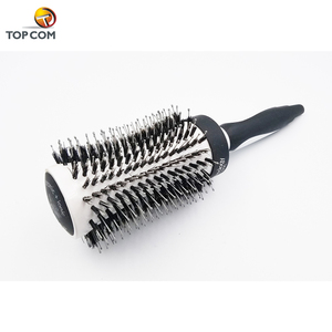 Brosse ronde Nano Thermique En Céramique et Ionique Tech Brosse À Cheveux - Product Image 2