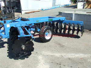 Arado de Discos y Rastra de Discos Pesados de Arrastre para Tractor con CE - Product Image 5