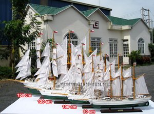 Accessoire de jouet gonflable de bateau d'artisanat de modèle en bois d'ESMERALDA - Product Image 6