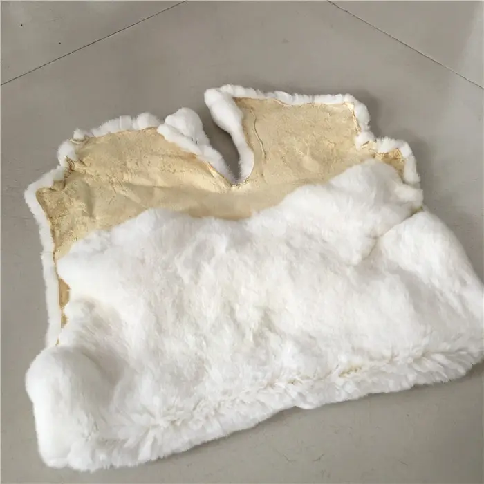 Preço barato da china pele de coelho chinês real chinchilla