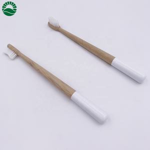 Nuevo <span class=keywords><strong>cepillo</strong></span> de dientes de bambú natural Mango de bambú cilíndrico <span class=keywords><strong>Cepillo</strong></span> de dientes - Product Image 5