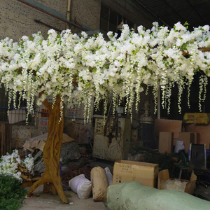 Alberi di Fiori Artificiali di Glicine Bianco Pendente per Decorazioni di Bar e Matrimoni - Product Image 1