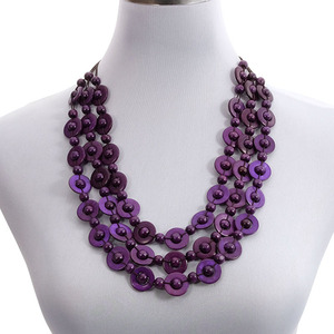 ボヘミアンココナッツシェルペンダントネックレス ハンドメイド多層ビーズステートメントロングネックレス ココビーズククイナッツネックレス - Product Image 1