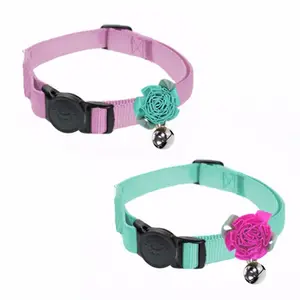 <span class=keywords><strong>Collar</strong></span> de seguridad ajustable de nailon para gato, accesorio con campana de cascabel y flor, novedad - Product Image 1