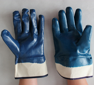 Nitrile glove cuff SECURITY heavy Musketeer HYCRON type - Product Image 2