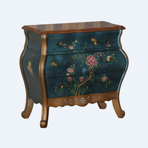 Commode à tiroirs de style français en bois antique de couleur verte - Product Image 1
