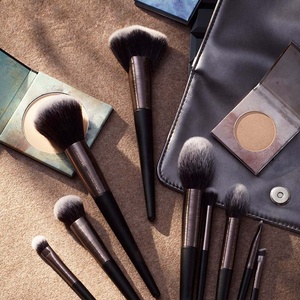 OEM الوجه مستحضرات التجميل المحمولة نوع قسط لينة تسمية مخصصة عيون المهنية 9 قطعة عالية الجودة كابوكي أسود يشكلون الفرش مجموعة - Product Image 3