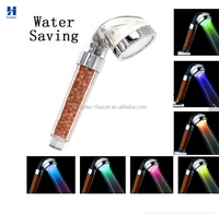 Pomme de douche LED 7 couleurs changeantes, filtre ionique à Double filtre