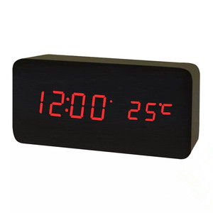 Цифровой светодиодный Деревянный Будильник с голосовым управлением и дисплеем температуры - Product Image 2