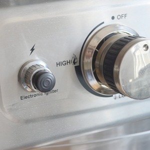 14451 Pulsante di Ricambio Universale Elettrico Nero <span class=keywords><strong>in</strong></span> <span class=keywords><strong>Plastica</strong></span> Impermeabile Resistente al Calore e alla Corrosione per Barbecue a Gas - Product Image 5