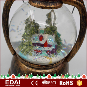 Superior de <span class=keywords><strong>la</strong></span> venta en forma de linterna de navidad pueblo brillante mover barato globo de nieve - Product Image 3