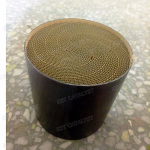 <span class=keywords><strong>2</strong></span>,5 ''hilado núcleo metálico alto flujo convertidor catalítico para carreras de escape - Product Image 6