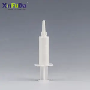 cheap price empty plastic PE veterinary pharma packaging 5ml cow mastitis medicine injection syringe with cap 5cc