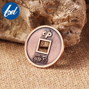 En relief Logo Pas Cher <span class=keywords><strong>Prix</strong></span> OEM/ODM Bas Pric insigne métallique - Product Image 5