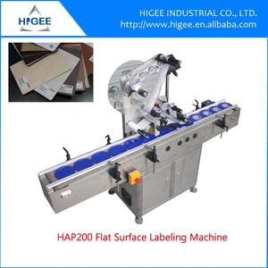 Machine d'étiquetage automatique économique HIG, machine d'étiquetage de bouteilles à surface plane, prix - Product Image 2