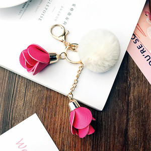 Moda Charms pompon in pelliccia sintetica con portachiavi in <span class=keywords><strong>nappa</strong></span> con fiori di rosa in pelle per donna - Product Image 4