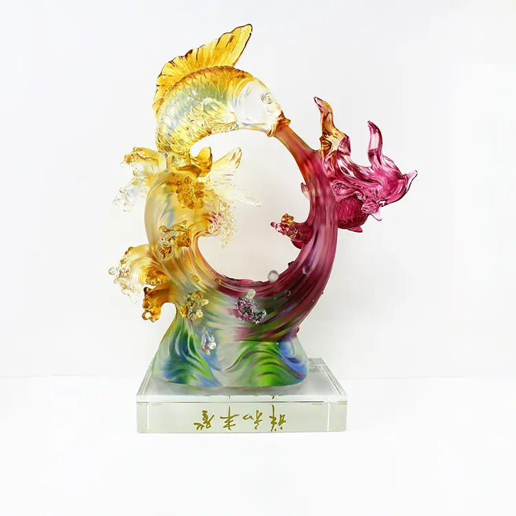 Diseño especial de estilo moderno de Arte de cristal de pescado chino arte de cristal de pescado escultura