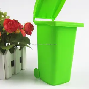 Escritorio plástico verde Wheelie Bin, pluma, escritorio ordenado