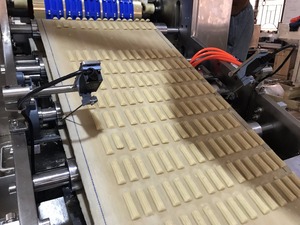 Tùy chỉnh skywin ngành công nghiệp mềm <span class=keywords><strong>Biscuit</strong></span> Máy khay nhỏ loại ROTARY moulder tạo thành máy <span class=keywords><strong>Biscuit</strong></span> làm giá máy - Product Image 2