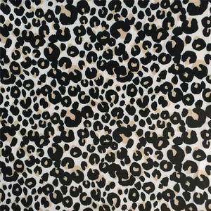 <span class=keywords><strong>Material</strong></span> de buceo de tela de <span class=keywords><strong>neopreno</strong></span> de leopardo verde con tela en T leopardo buceo fluorescente moda leopardo SBR TELA DE BUCEO 2mm 3mm - Product Image 3