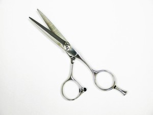 Ciseaux à cheveux professionnels de haute qualité fabriqués à Taiwan - Product Image 2