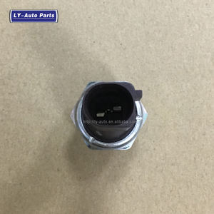 Per Audi A4 VW <span class=keywords><strong>Passat</strong></span> Jetta Sensore di Pressione Olio 038919081 H - Product Image 3