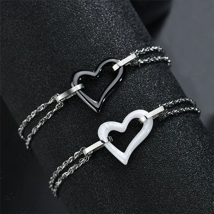Bracelets à breloques pour femmes, accessoires en acier inoxydable, bijoux à la mode, ajouré en forme de cœur, pendentif, nouvelle collection 2020