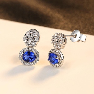 CZCITY-pendientes <span class=keywords><strong>de</strong></span> tuerca <span class=keywords><strong>de</strong></span> Topacio azul para mujer, aretes <span class=keywords><strong>de</strong></span> flor pequeños <span class=keywords><strong>de</strong></span> cristal <span class=keywords><strong>de</strong></span> CZ transparente <span class=keywords><strong>de</strong></span> plata 925 <span class=keywords><strong>de</strong></span> lujo, venta directa <span class=keywords><strong>de</strong></span> fábrica - Product Image 5