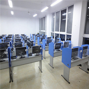 โรงเรียนมีทรัพยากรการสอนห้องปฏิบัติการ E-Learning หลายภาษา - Product Image 6