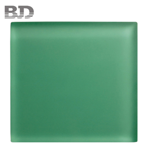 Productos al por mayor de China personalizado Color 100*100mm cuadrado de vidrio azulejo de la cocina - Product Image 4