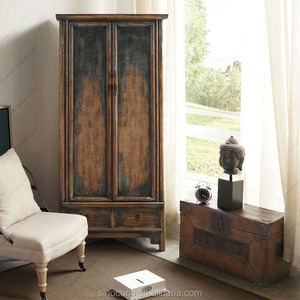Meubles en bois recyclé d'époque - Product Image 2