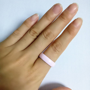 <span class=keywords><strong>Image</strong></span> personnalisée ou mots laser gravé à l'intérieur ou à l'extérieur blanc anneau en céramique bijoux - Product Image 5