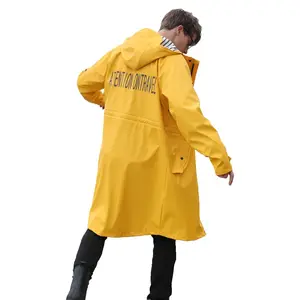 Jas Hujan Panjang Pria dan Wanita, PU Jaket dan Celana Tahan Angin Pakaian Hujan 100% PU untuk Dewasa Logo Kustom Cetak Hari Hujan
