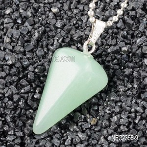 Barato de la alta calidad de la roca forma de triángulo de piedra aventurina verde collar de piedras preciosas diseños - Product Image 1