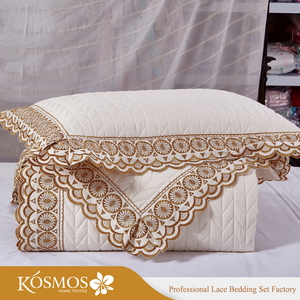 Set di Biancheria da <span class=keywords><strong>Letto</strong></span> KOSMOS 3 Pezzi in Policotone con Ricamo, Copriletto Tinta Unita con Pizzo, Tecnica Tessuta <span class=keywords><strong>per</strong></span> Uso Domestico - Product Image 5