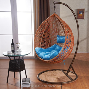 <span class=keywords><strong>Silla</strong></span> de Metal Moderna para Exteriores con <span class=keywords><strong>Base</strong></span> para Espacios al Aire Libre, Jardín y Uso en Hoteles - Product Image 4