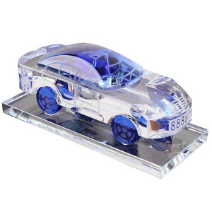 Glanzend Creatief Model Kristal Parfumfles Voor Auto-Interieur Nieuwe Interieurdecoratie Goederen Voor Promotie En Relatiegeschenken - Product Image 1