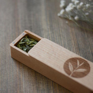 Scatola di <span class=keywords><strong>legno</strong></span> di lusso portatile creativa personalizzabile piccola scatola di imballaggio per tè <span class=keywords><strong>in</strong></span> bambù con scatola di imballaggio <span class=keywords><strong>in</strong></span> <span class=keywords><strong>legno</strong></span> con magnete - Product Image 2