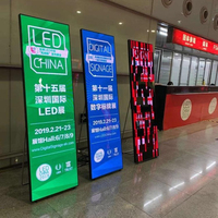 Écran LED intérieur fin et léger, affichage publicitaire LED miroir couleur pleine P2 P2.5 P3 pour centre commercial