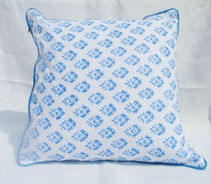 Customized Logo Hand Painted <b>Square</b> <b>Cushion</b> Cover Geometric/Striped/Dot Pattern Low MOQ for Home and Hotel Use - Product Image 1